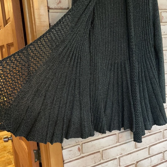 Cardigan - Picture 4 of 4